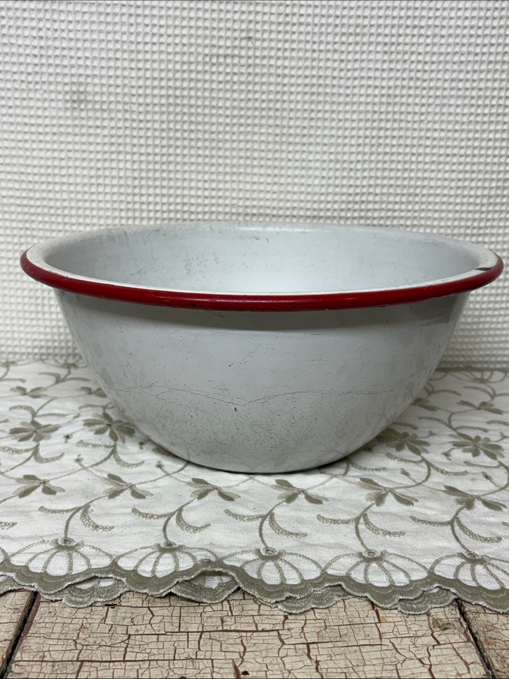 Wash basin/bowl